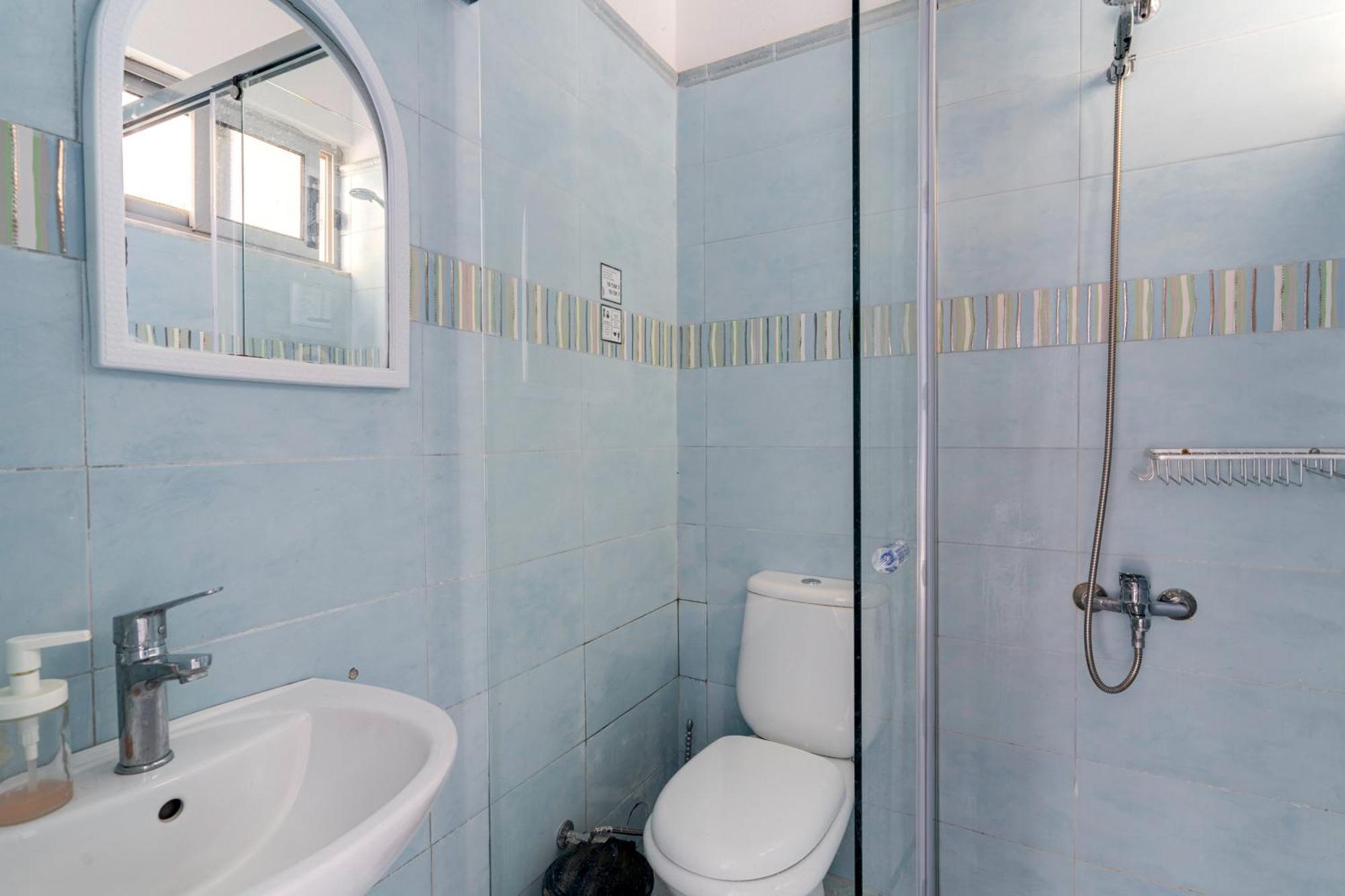 Bed in 6-Bed Mixed Dormitory Room,1546151248:JPEG